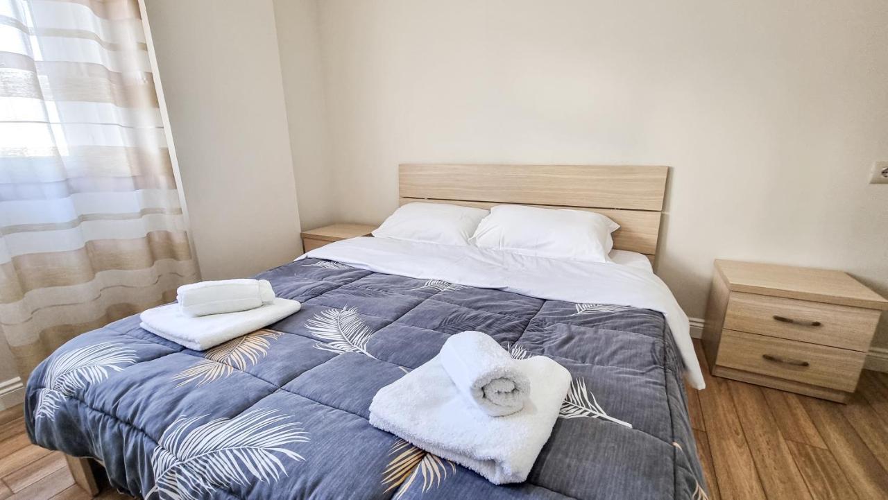 Skyline View 2Br Apartment تيرانا المظهر الخارجي الصورة