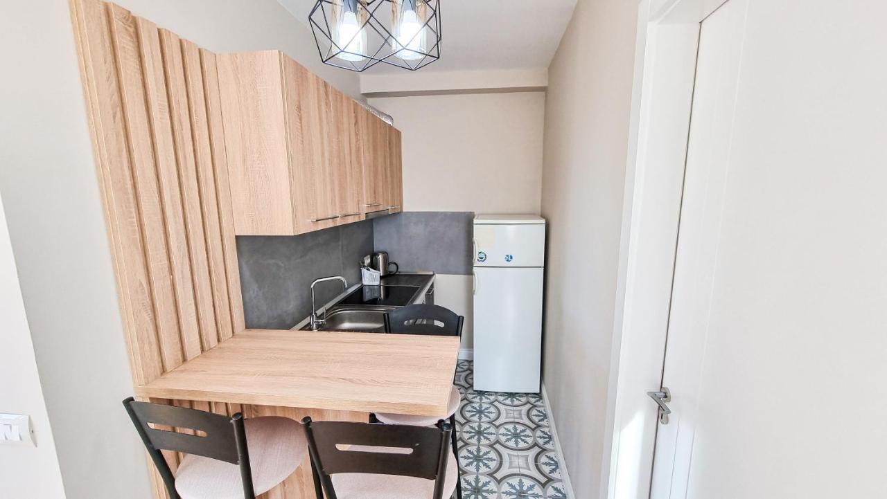 Skyline View 2Br Apartment تيرانا المظهر الخارجي الصورة